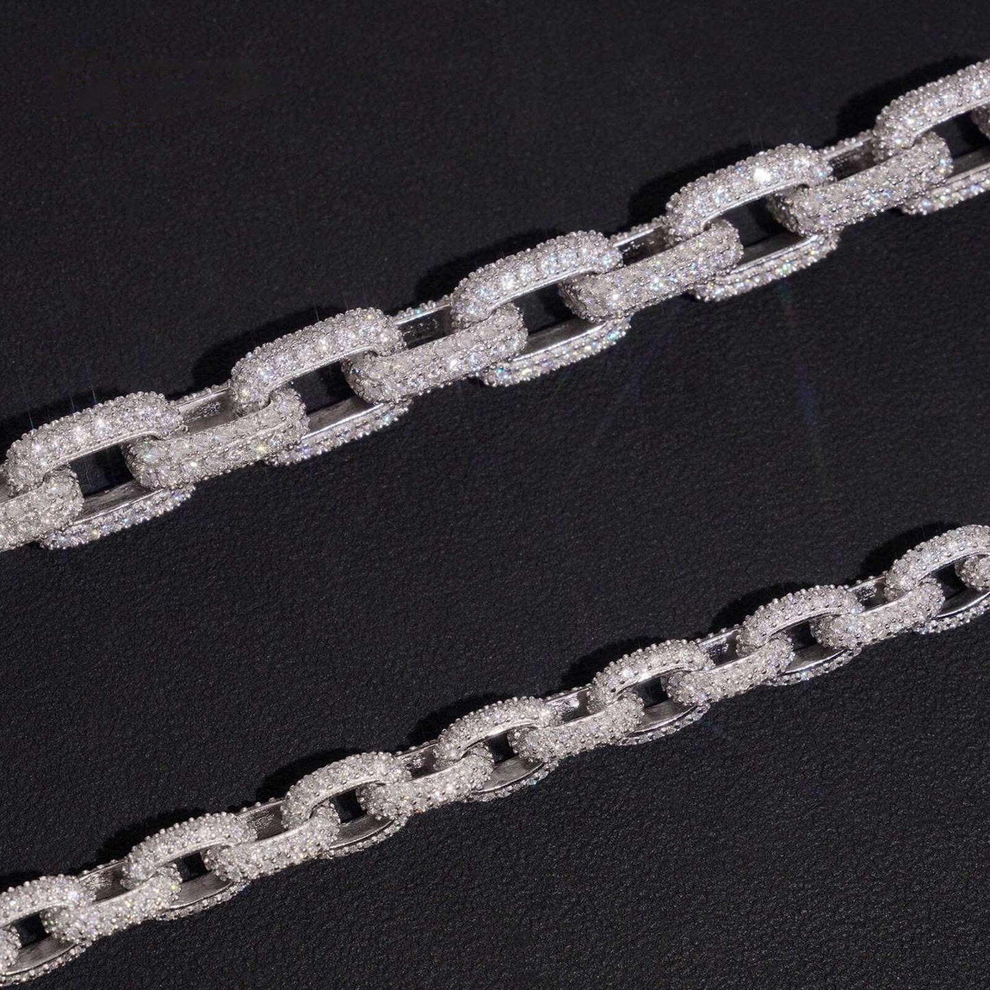 .925 SILVER ROLO LINK MOISSANITE CHAIN PAVÉ SETTINGS 8MM (VTNL2004-S925) & 12MM (VTNL2005-S925)