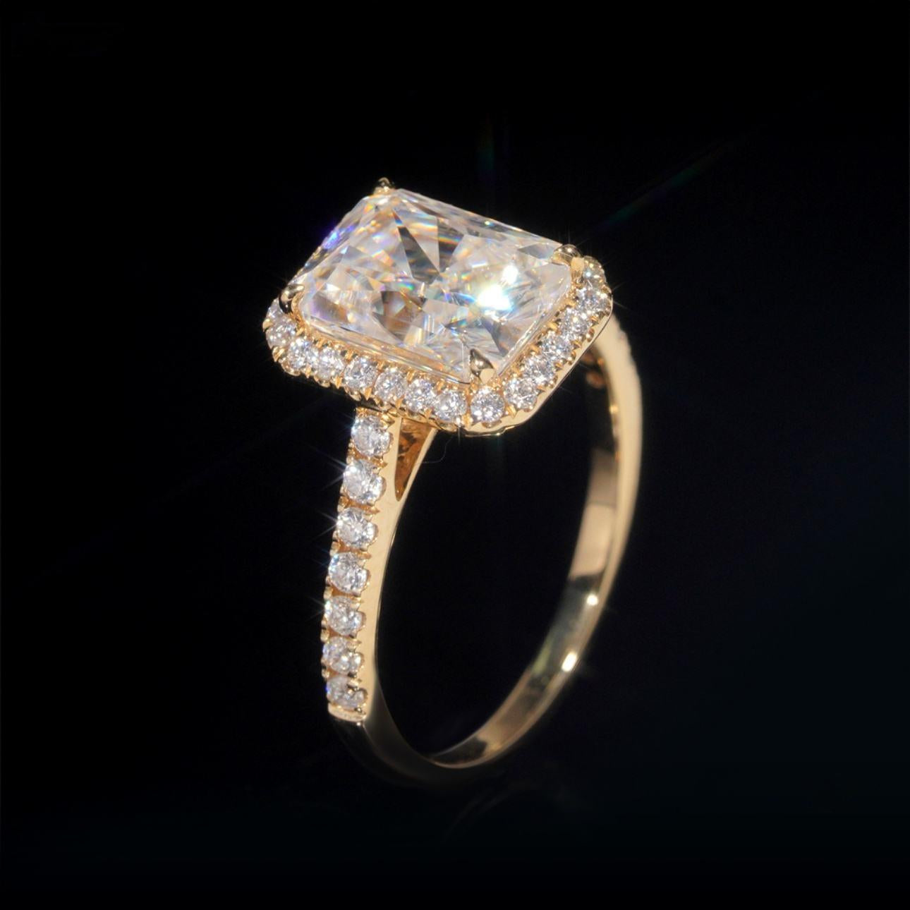 14K GOLD RADIANT CUT HALO MOISSANITE ENGAGEMENT RING VTRG1025