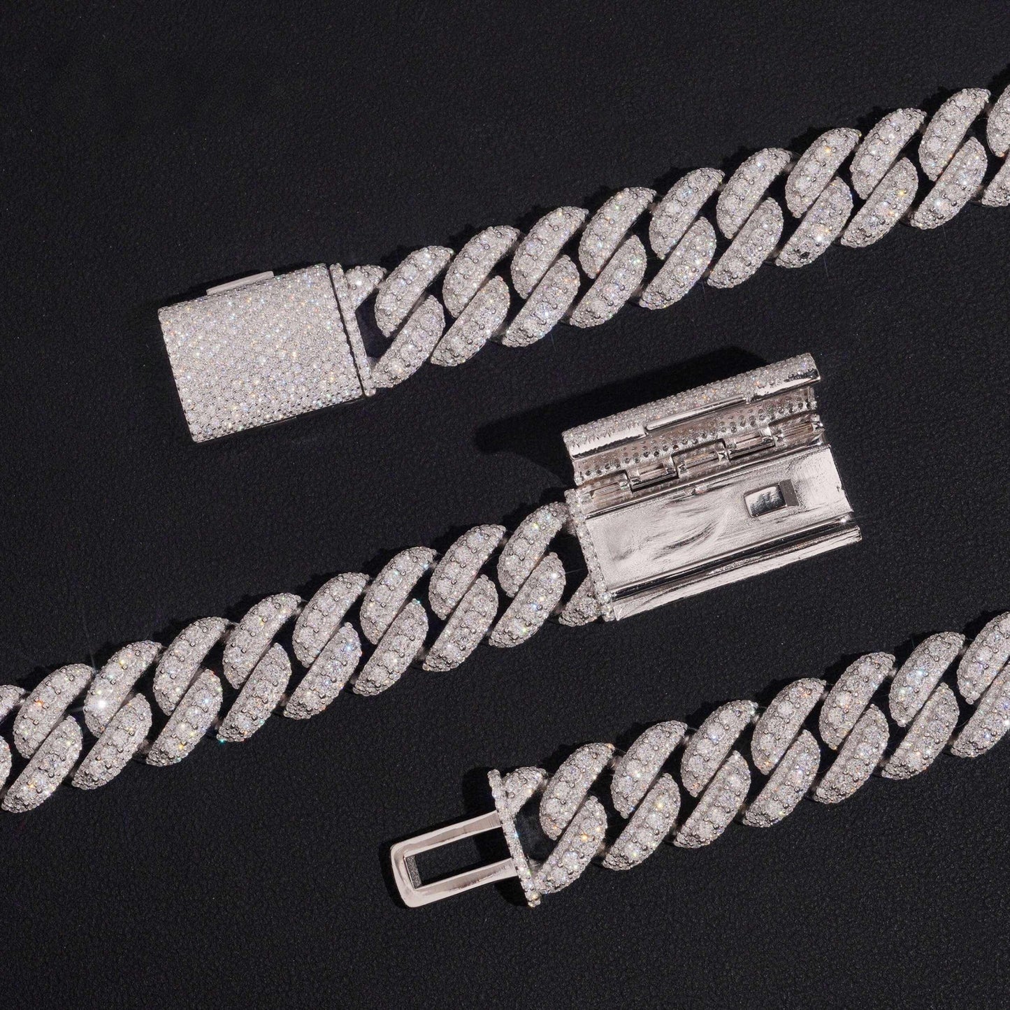 .925 SILVER MIAMI CUBAN ICED OUT MOISSANITE CHAIN 15MM VTNL0002