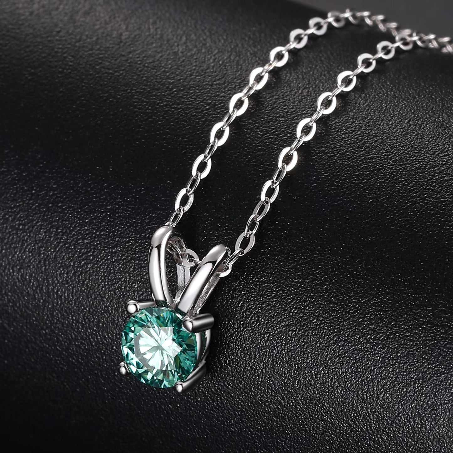 .925 SILVER 'LUNA RABBIT' PENDANT 3MM-8MM