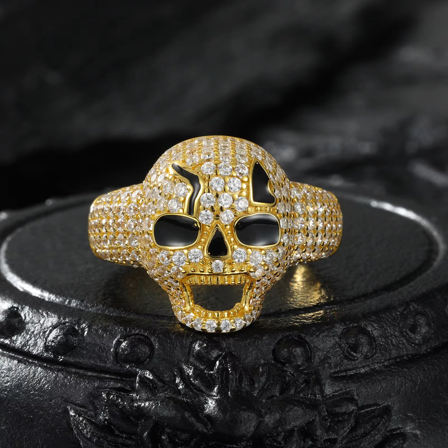 .925 SILVER 'PHANTOM' MOISSANITE SKULL RING