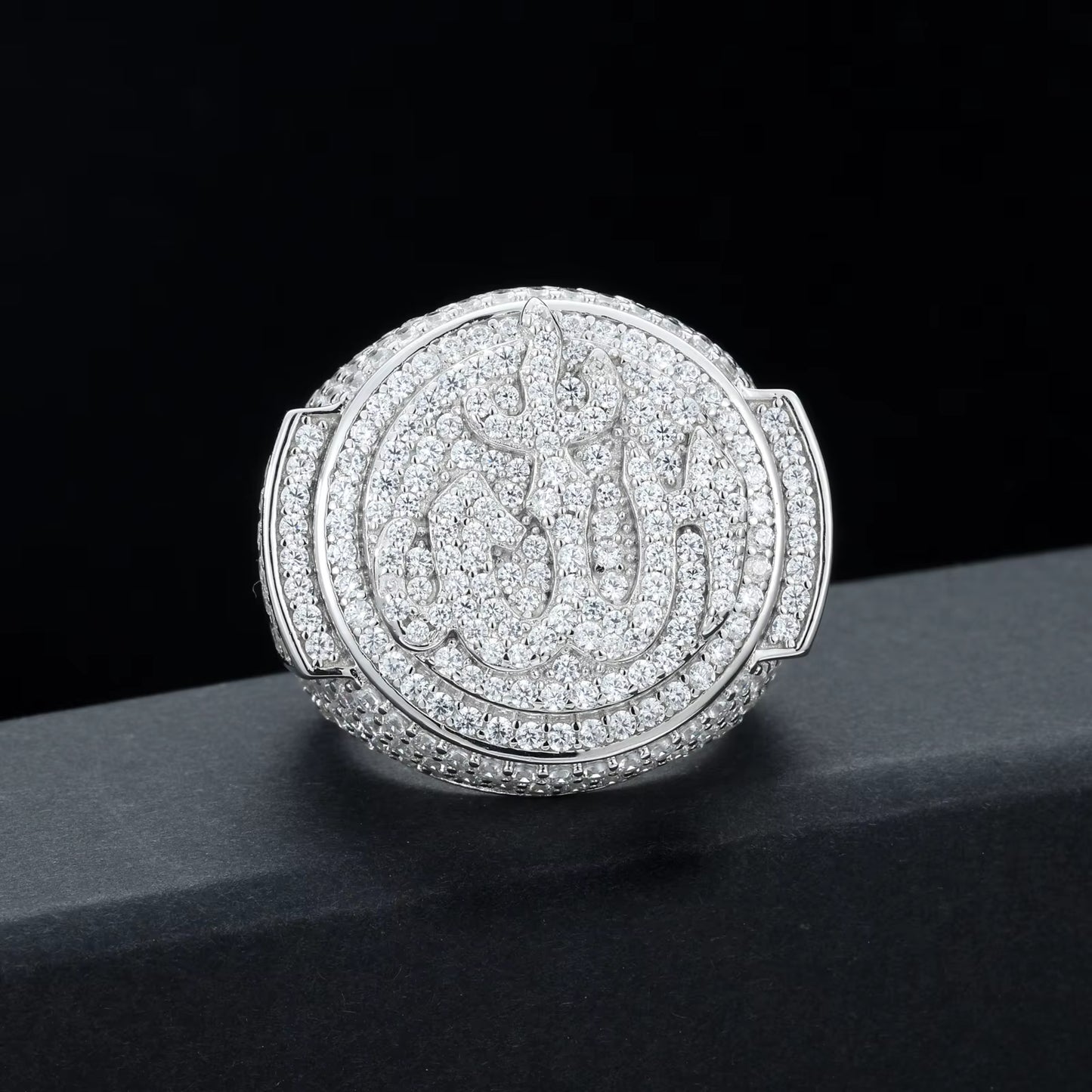 .925 SILVER 'SULTAN CALLIGRAPHY' MOISSANITE SIGNET RING