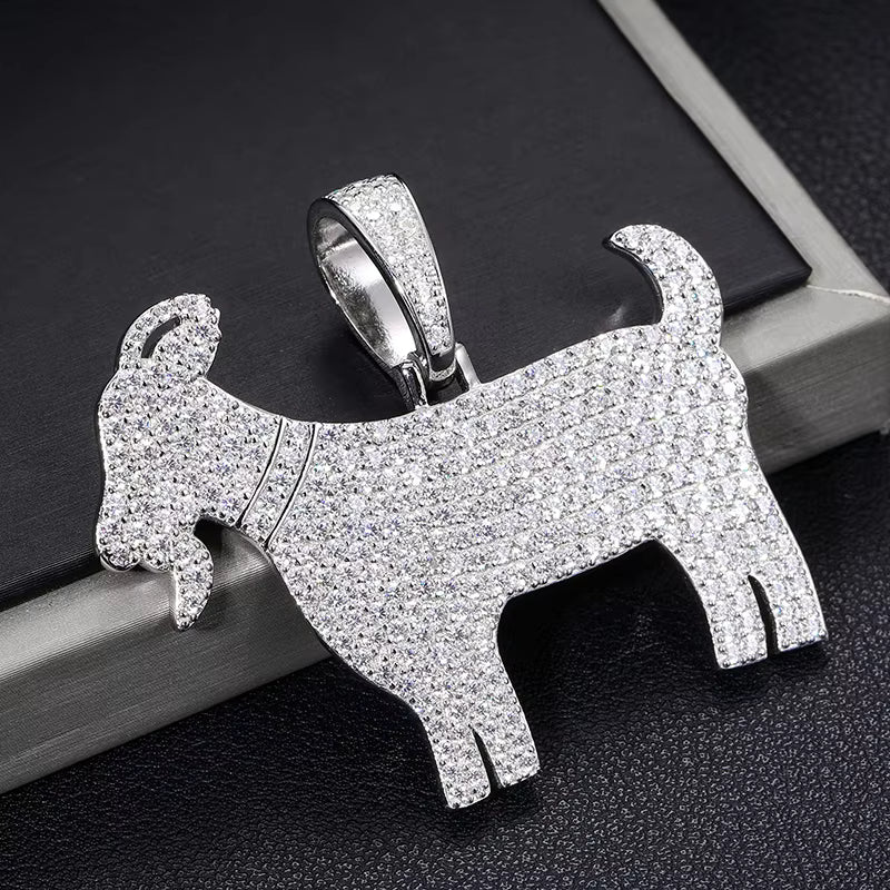 .925 SILVER 'G.O.A.T.' PENDANT 50.9MM