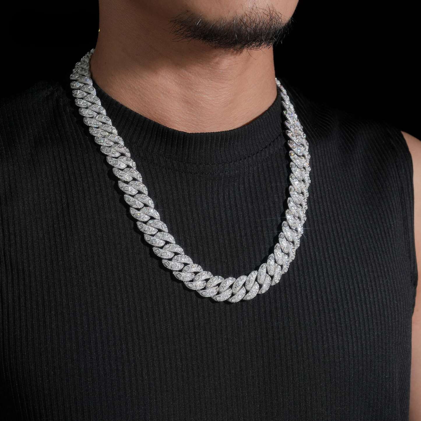 .925 SILVER CUBAN LINK MOISSANITE CHAIN PAVÉ & MULTI CUT IN BEZEL SETTINGS 15MM VTNL0016