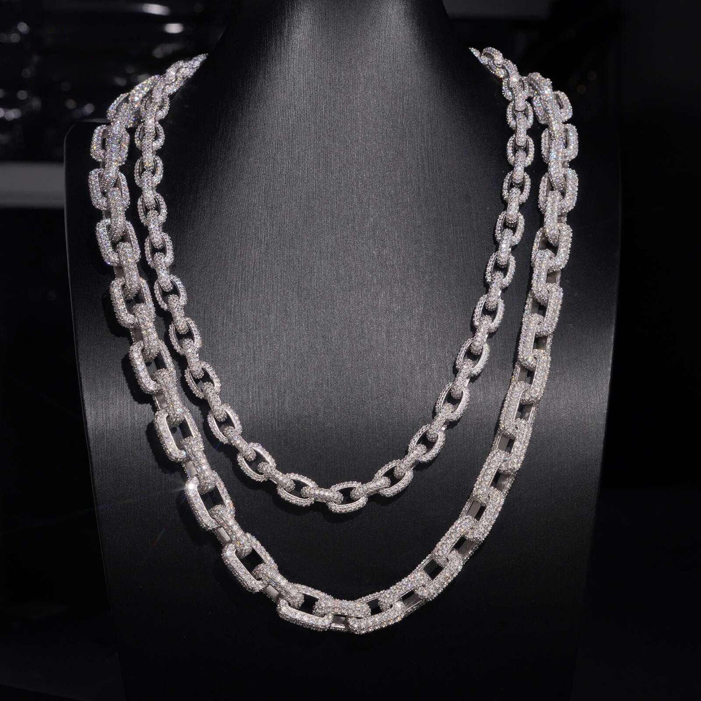.925 SILVER ROLO LINK MOISSANITE CHAIN PAVÉ SETTINGS 8MM (VTNL2004-S925) & 12MM (VTNL2005-S925)