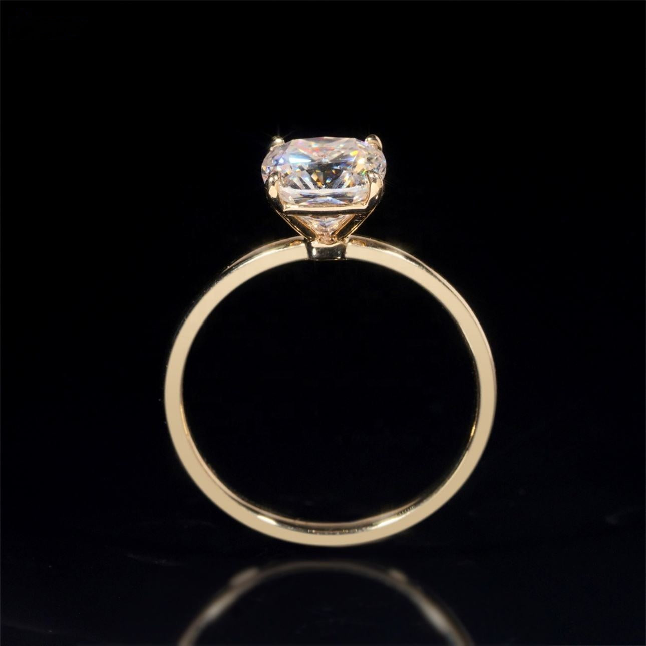 14K GOLD 2CT CUSHION CUT MOISSANITE ENGAGEMENT RING VTRG1024