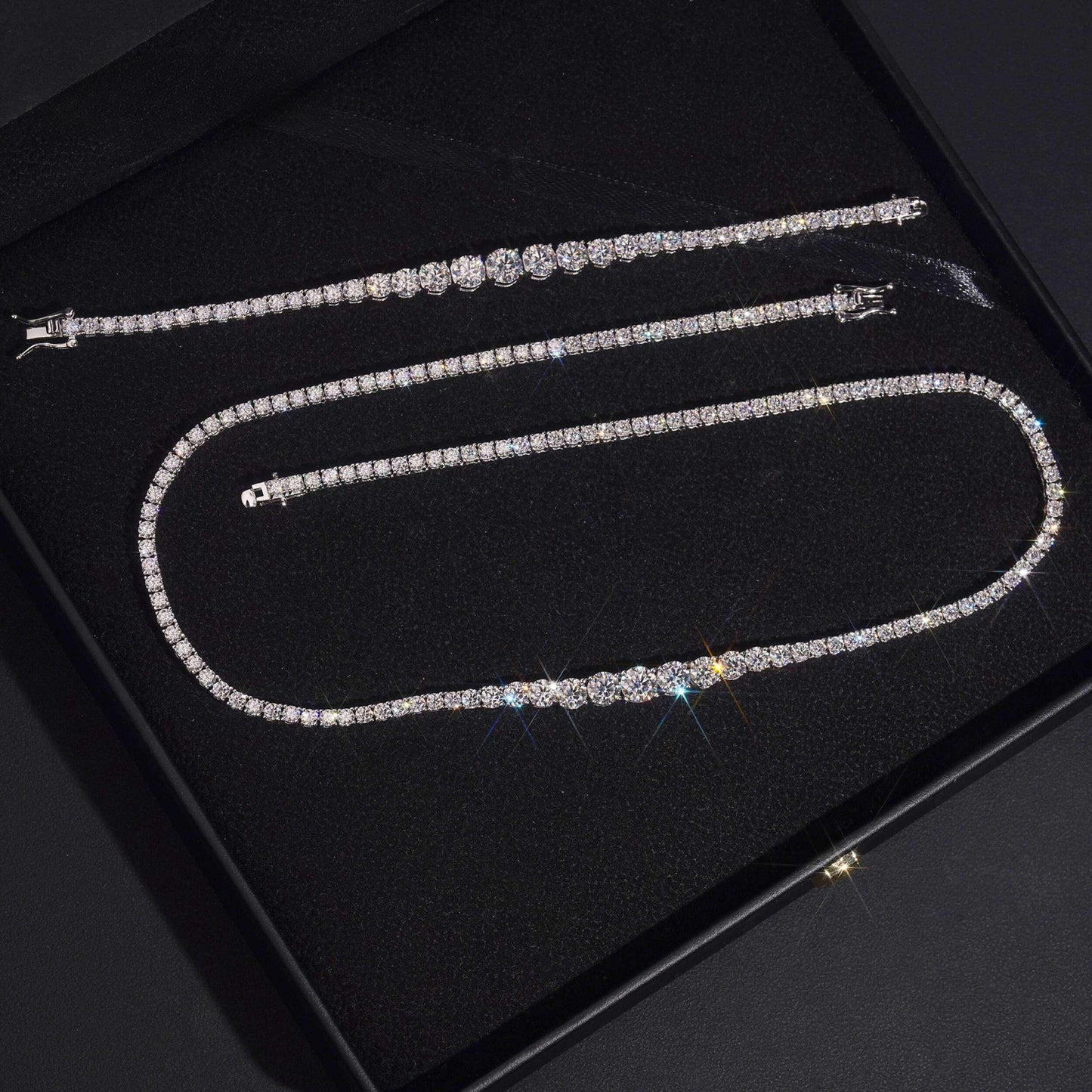 .925 SILVER GRADUATING ROUND CUT MOISSANITE TENNIS CHAIN 5MM VTNL1003