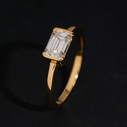 .925 SILVER EMERALD CUT IN BEZEL SETTING MOISSANITE ENGAGEMENT RING VTRG1005
