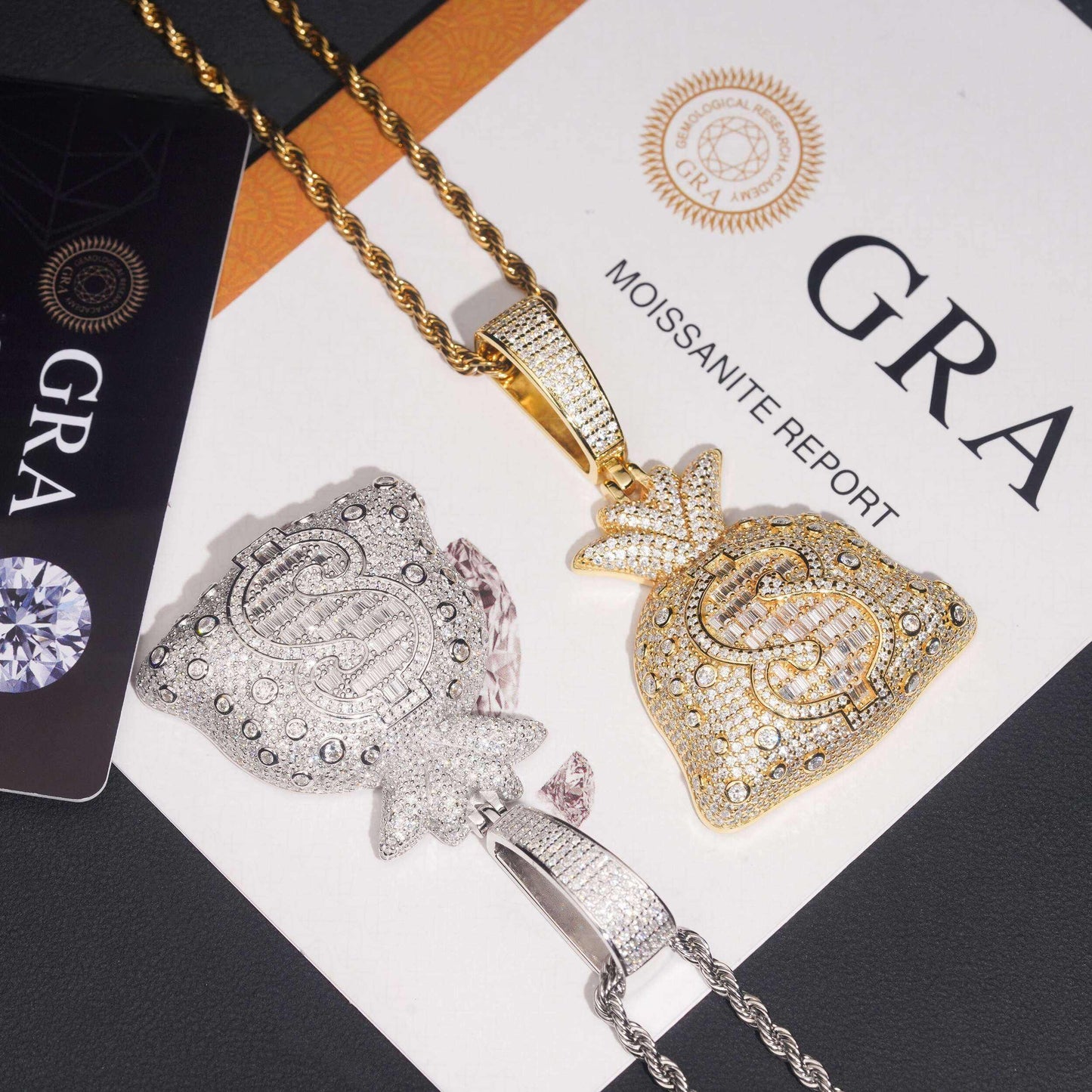 .925 SILVER MONEY BAG ROUND AND BAGUETTE CUT MOISSANITE PENDANT VTPT0008