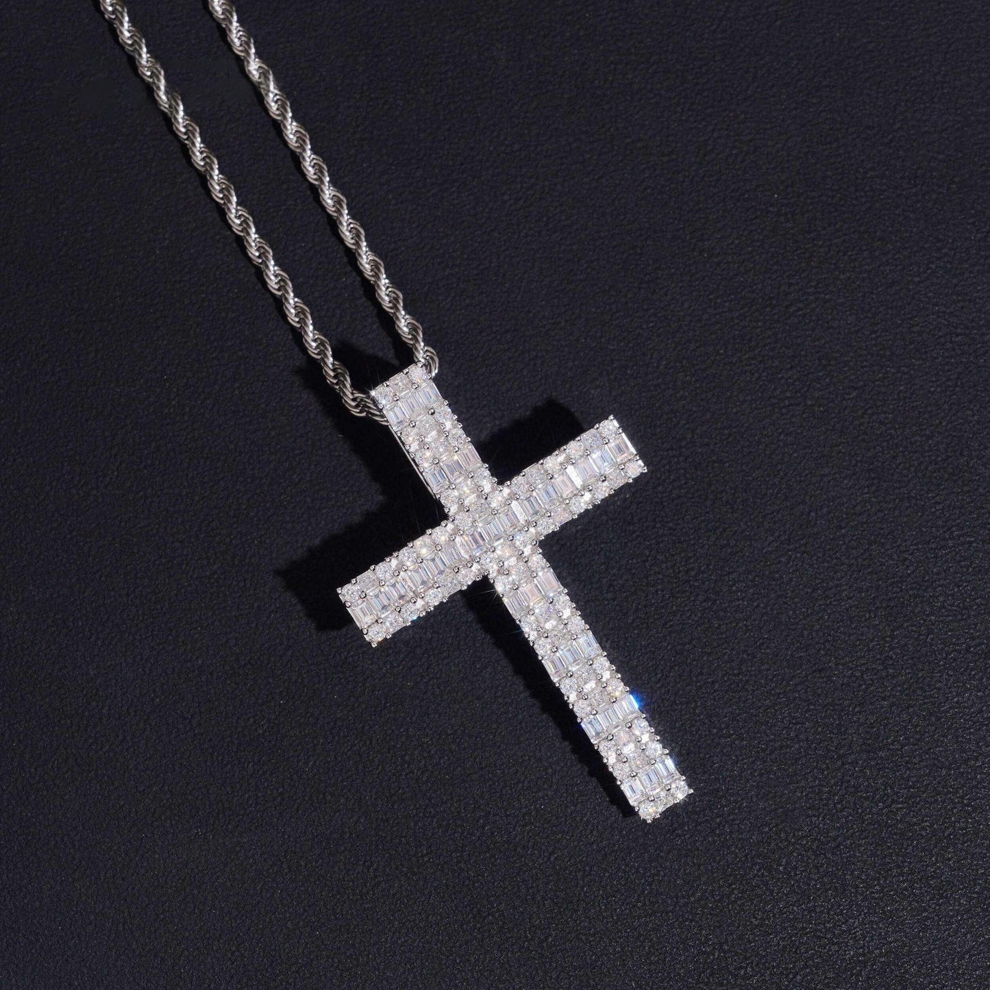 .925 SILVER CROSS EMERALD CUT MOISSANITE PENDANT VTPT0002