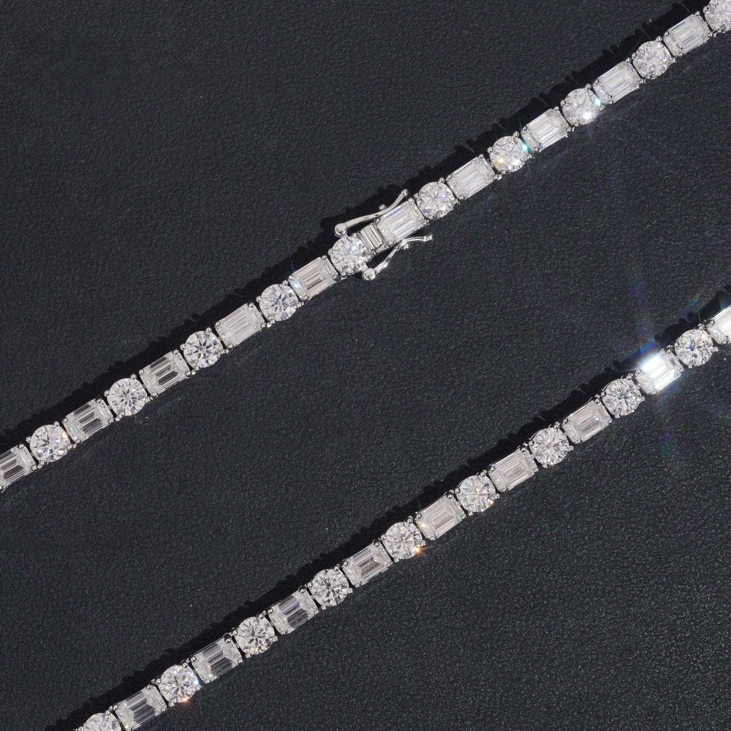 .925 SILVER MIXED ROUND-EMERALD CUT MOISSANITE TENNIS CHAIN VTNL1006