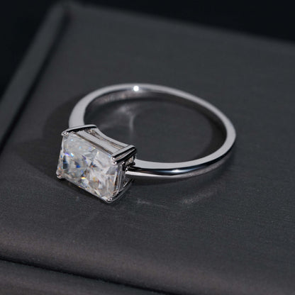 .925 SILVER RADIANT CUT MOISSANITE ENGAGEMENT RING VTRG1003