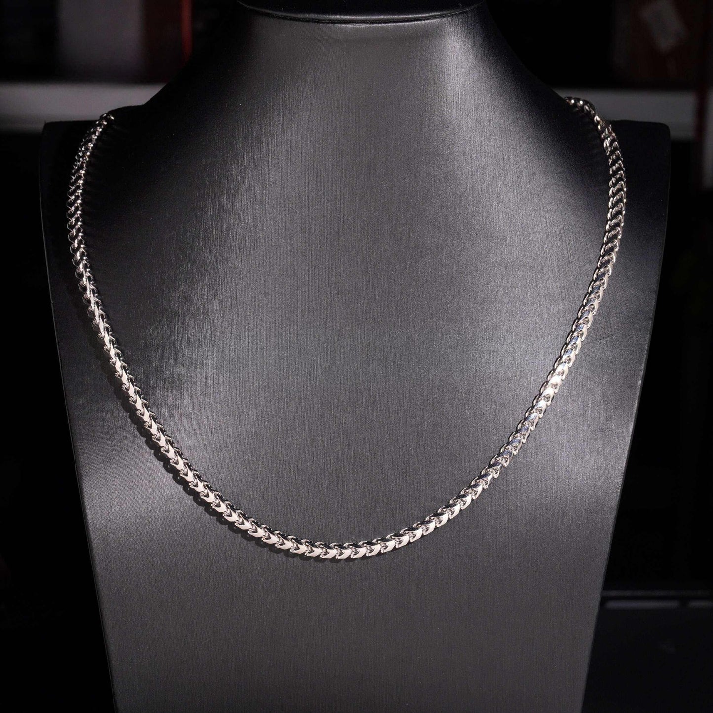 .925 SILVER FRANCO CHAIN WITH MOISSANITE CLASP 4MM VTNL2003