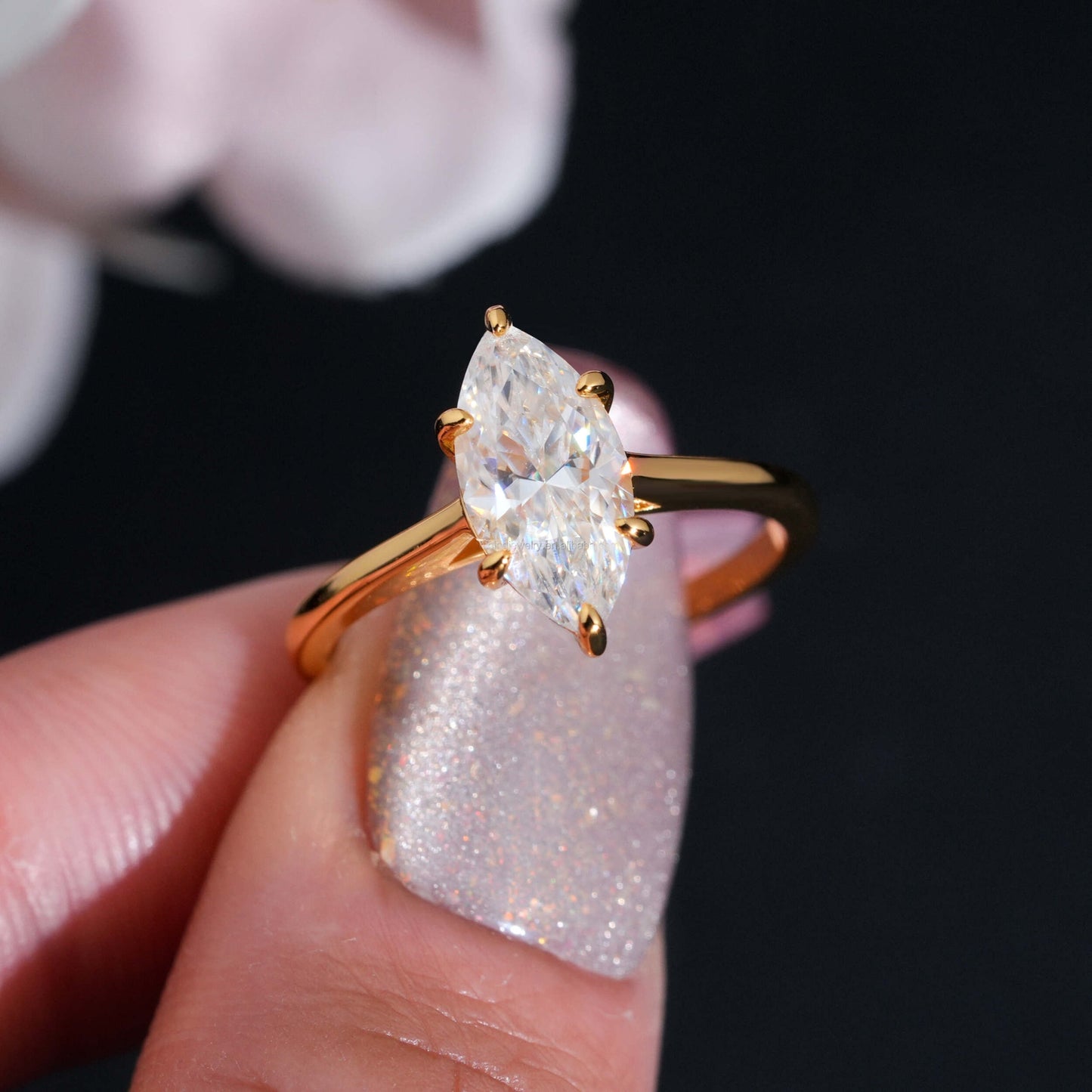.925 SILVER MARQUISE CUT MOISSANITE ENGAGEMENT RING VTRG1006