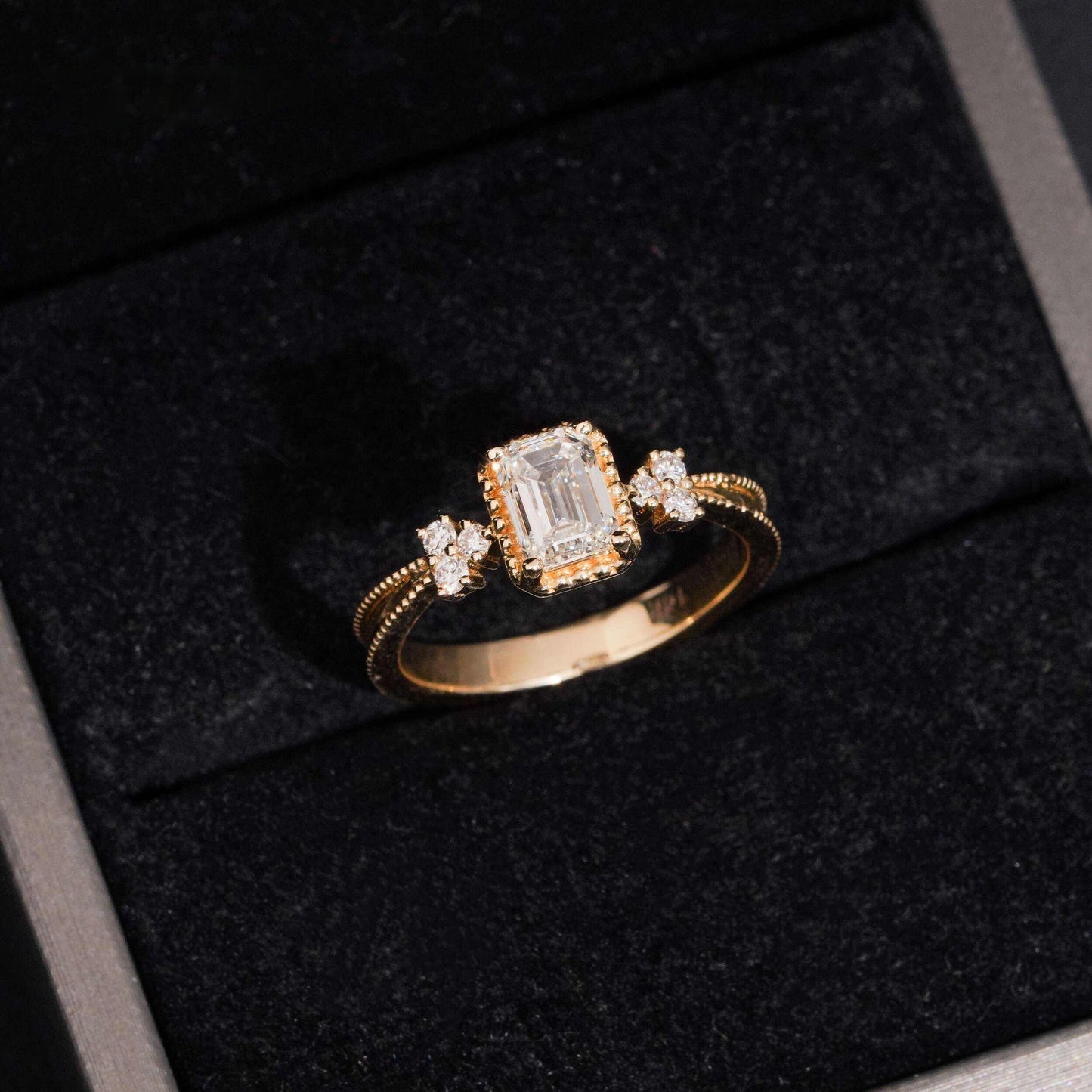 14K GOLD EMERALD CUT WITH ROUND SIDE STONES LAB GROWN DIAMOND ENGAGEMENT RING VTRG1029