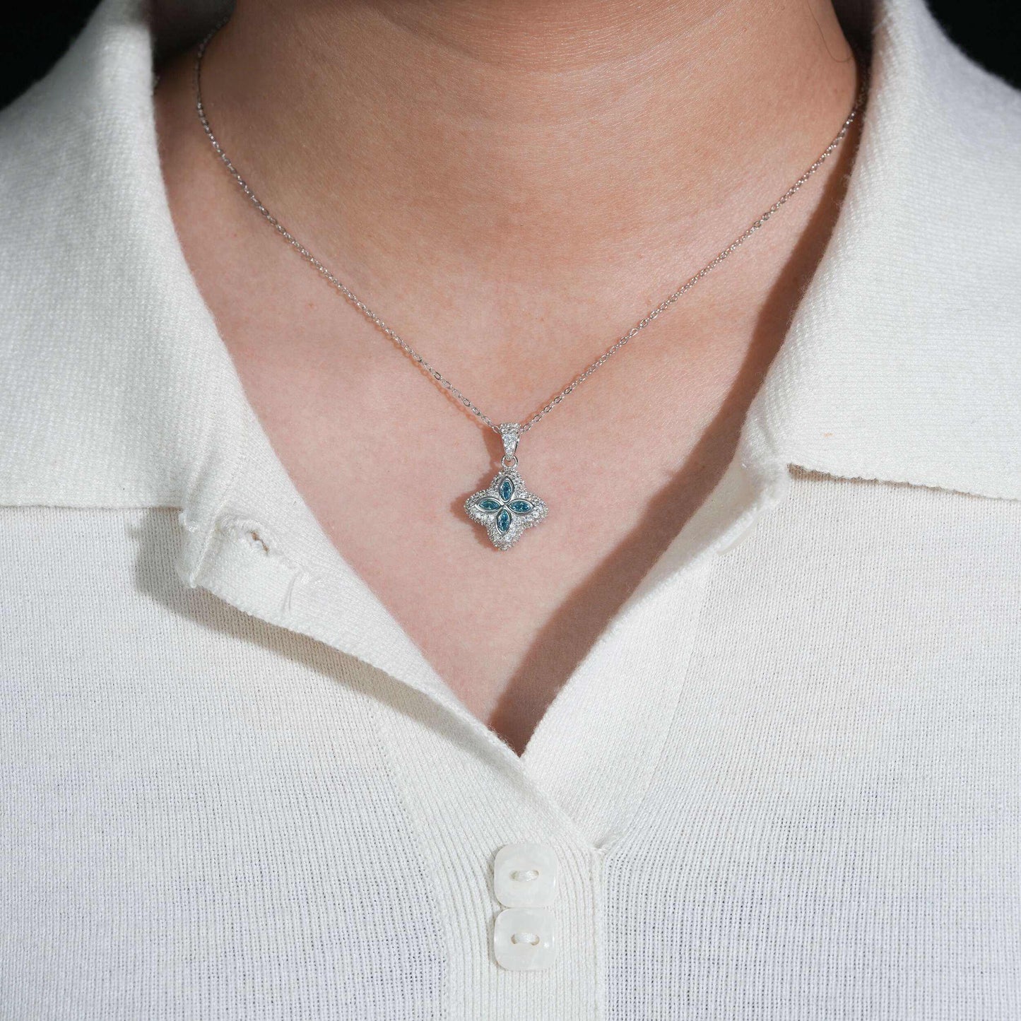 .925 SILVER CLOVER-SHAPED MARQUISE CUT BLUE MOISSANITE PENDANT VTNL3003
