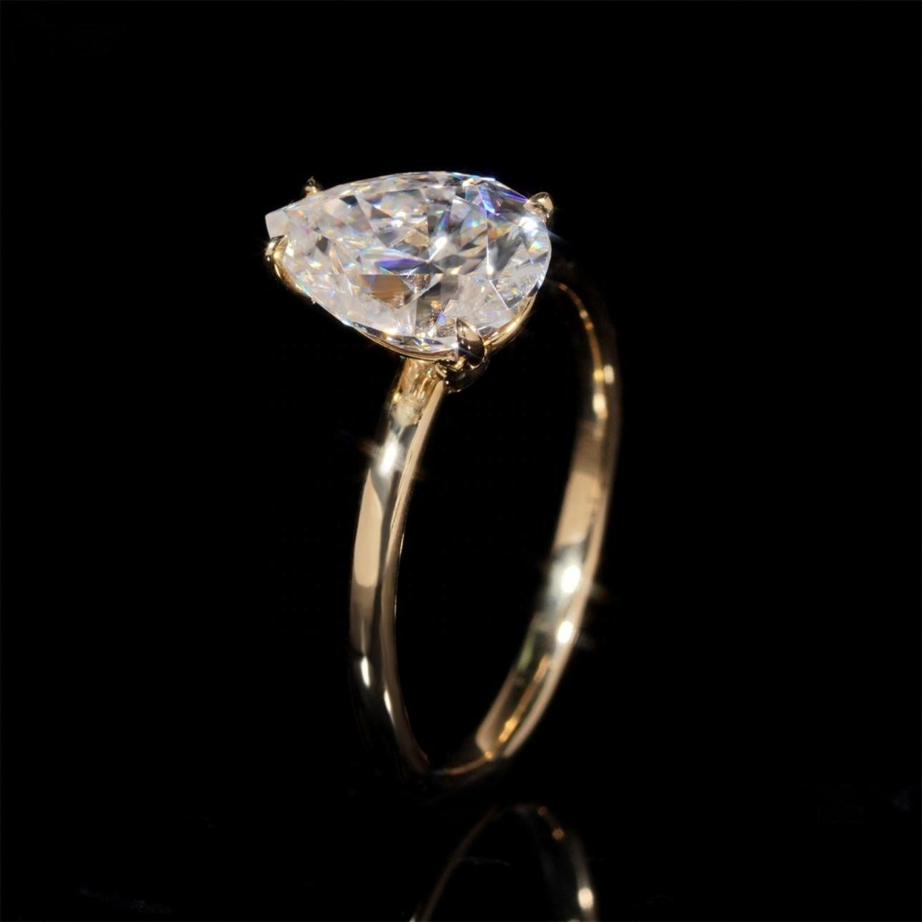 14K GOLD PEAR CUT MOISSANITE ENGAGEMENT RING VTRG1023