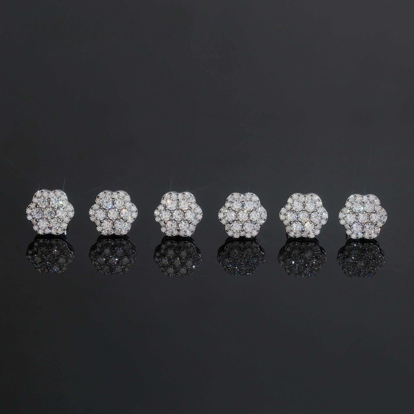 .925 SILVER FLORAL ROUND CUT MOISSANITE STUD EARRING VTER1002