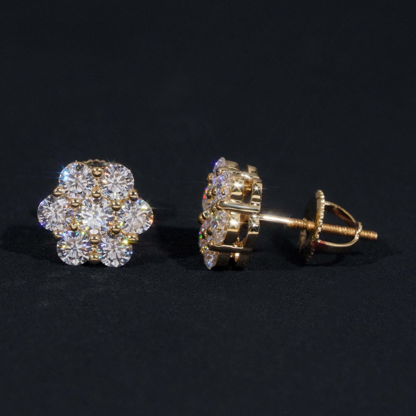 10K GOLD FLORAL SHAPED MOISSANITE STUD EARRING VTER1012