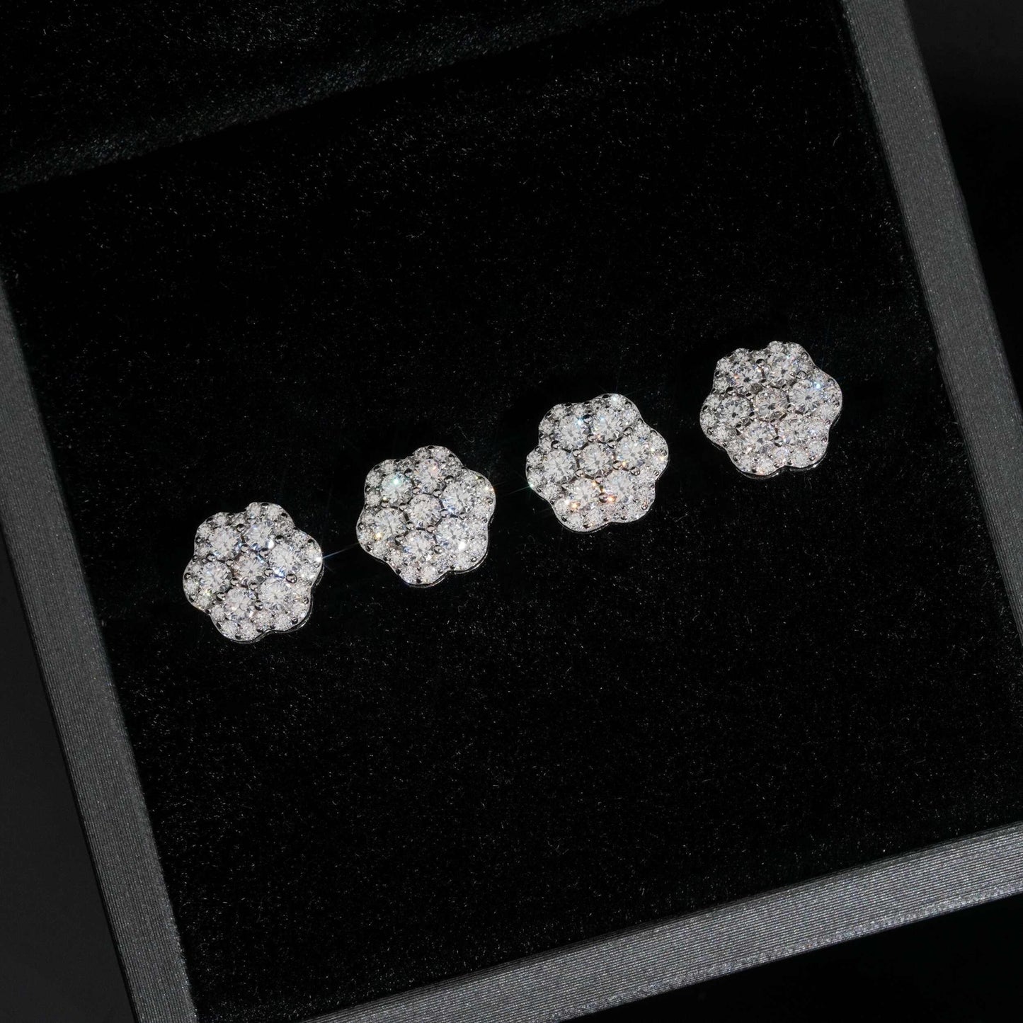 .925 SILVER FLORAL ROUND CUT MOISSANITE STUD EARRING VTER1002