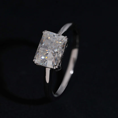.925 SILVER RADIANT CUT MOISSANITE ENGAGEMENT RING VTRG1003