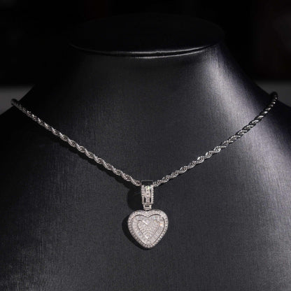 .925 SILVER ICED BAGUETTE MOISSANITE HEART PENDANT VTNL3005