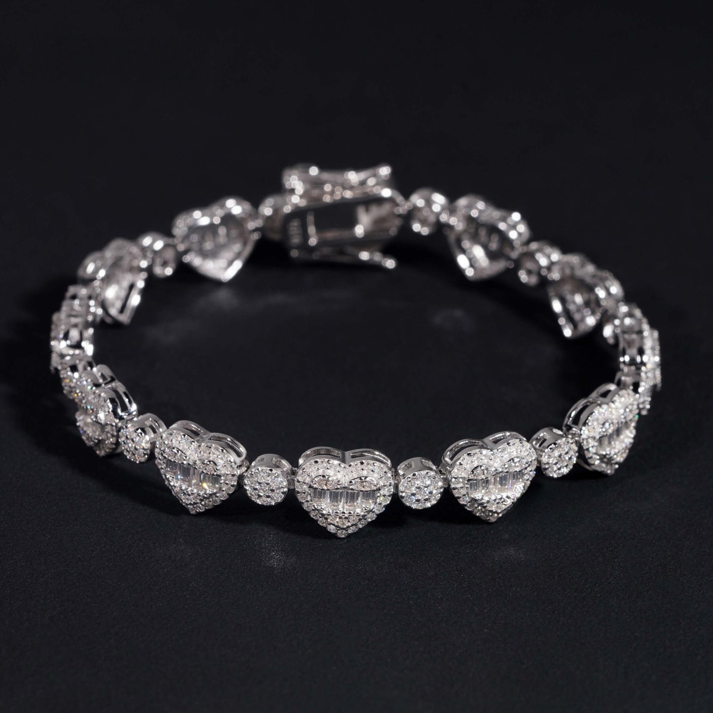 .925 SILVER HEARTS BAGUETTE CUT MOISSANITE BRACELET VTBL5004
