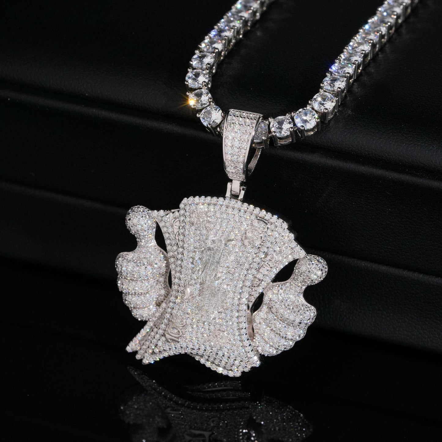 .925 SILVER THUMBS UP MONEY MOISSANITE PENDANT VTPT0005