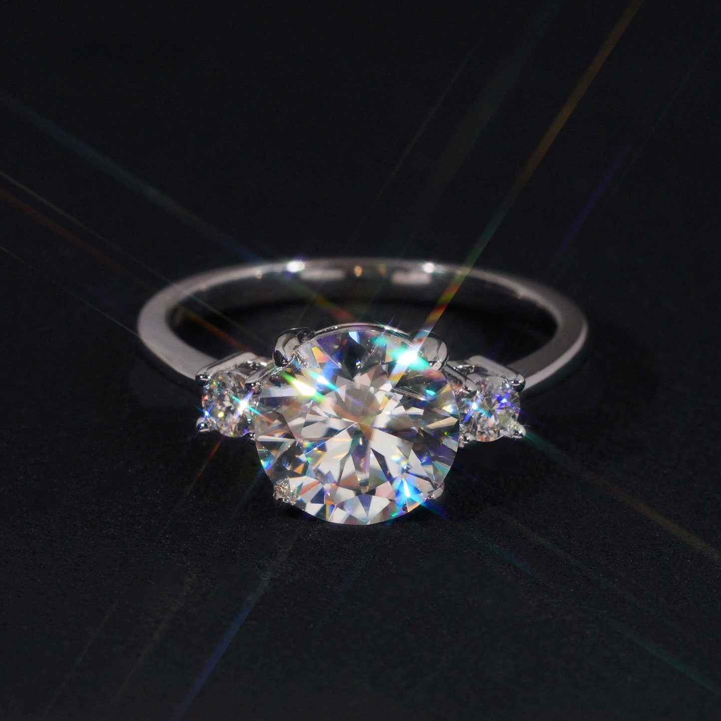 .925 SILVER ROUND BRILLIANT CUT MOISSANITE ENGAGEMENT RING WITH SIDE STONES VTRG1014