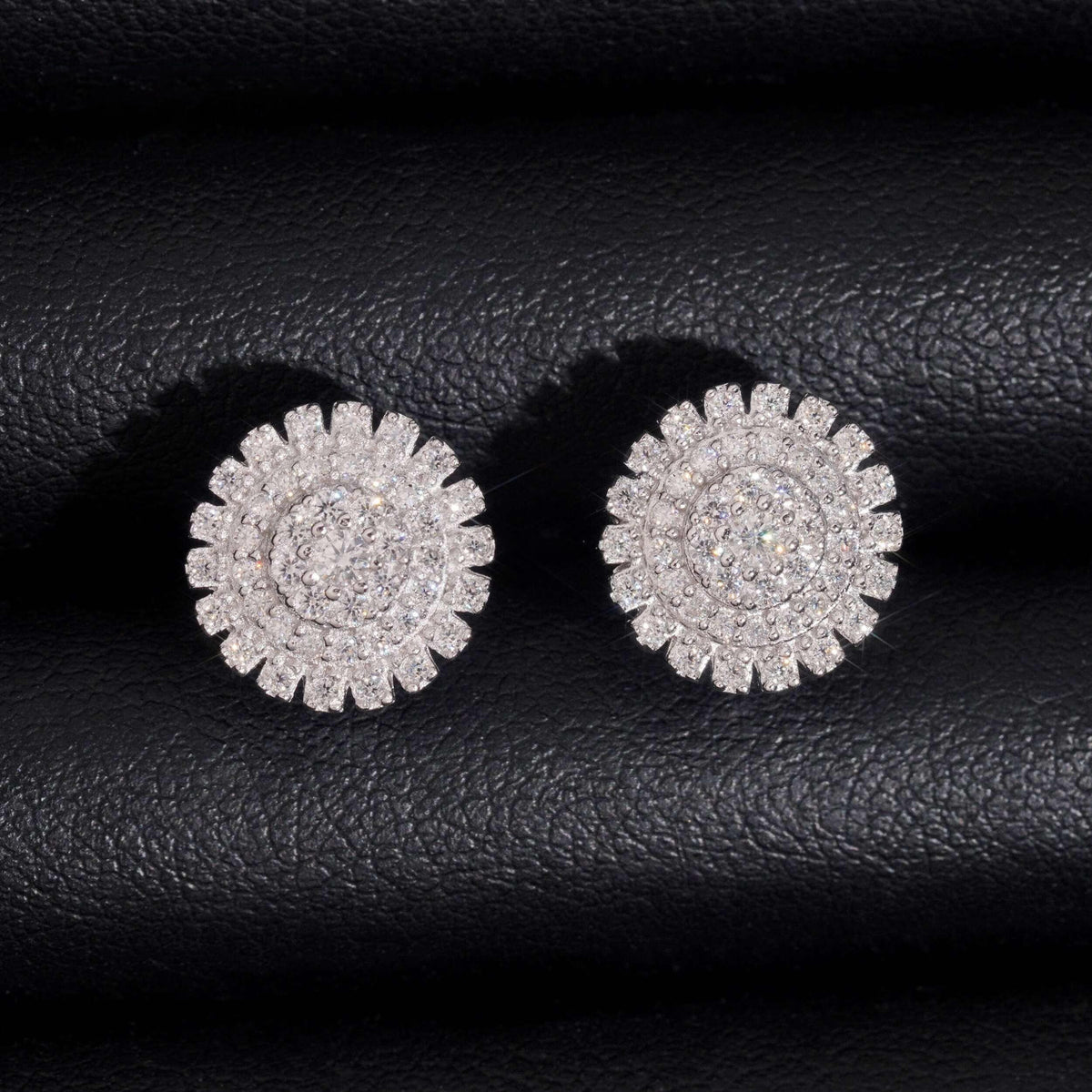 .925 SILVER FLORAL STUD EARRINGS ROUND CUT MICRO MOISSANITE 11MM VTER1017