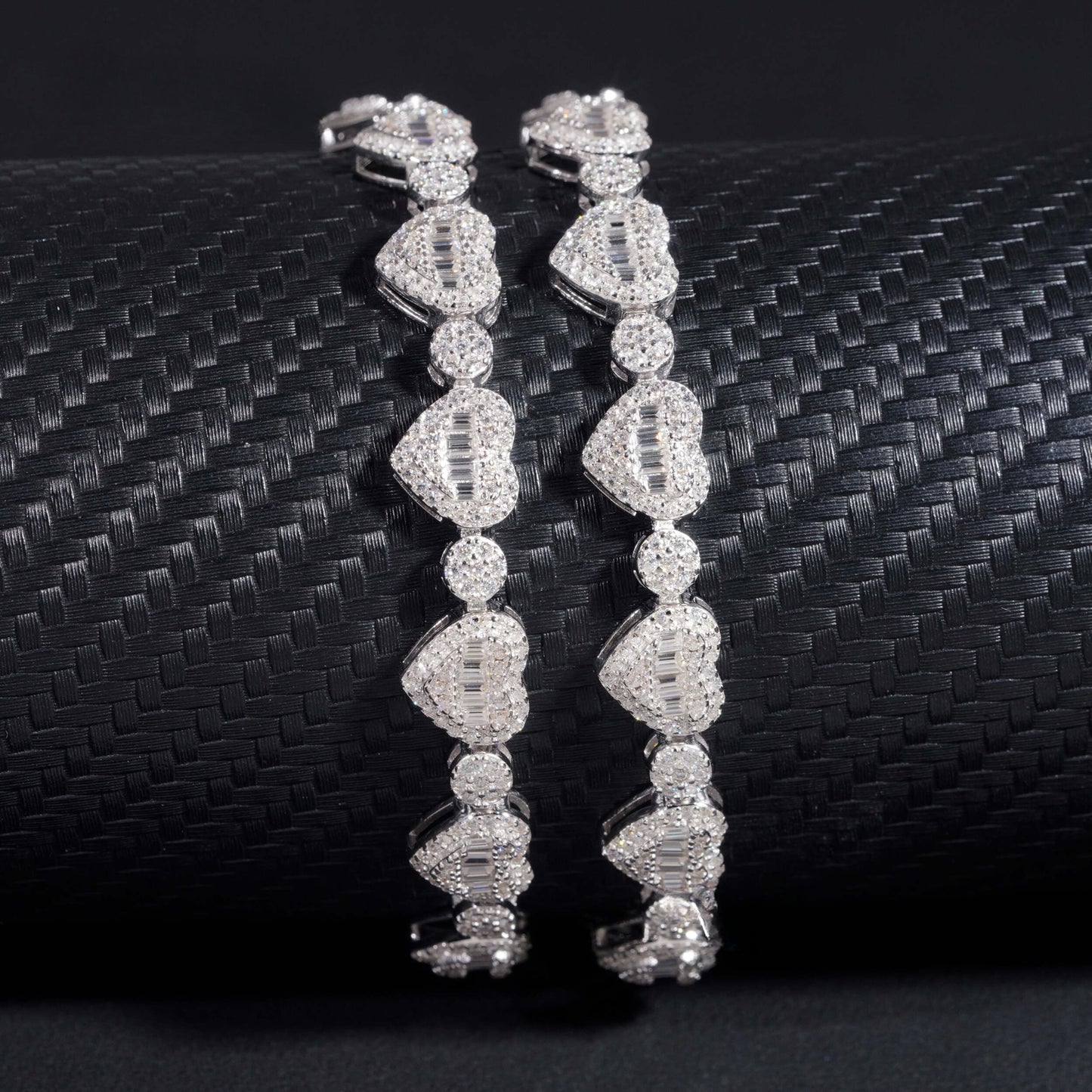 .925 SILVER HEARTS BAGUETTE CUT MOISSANITE BRACELET VTBL5004