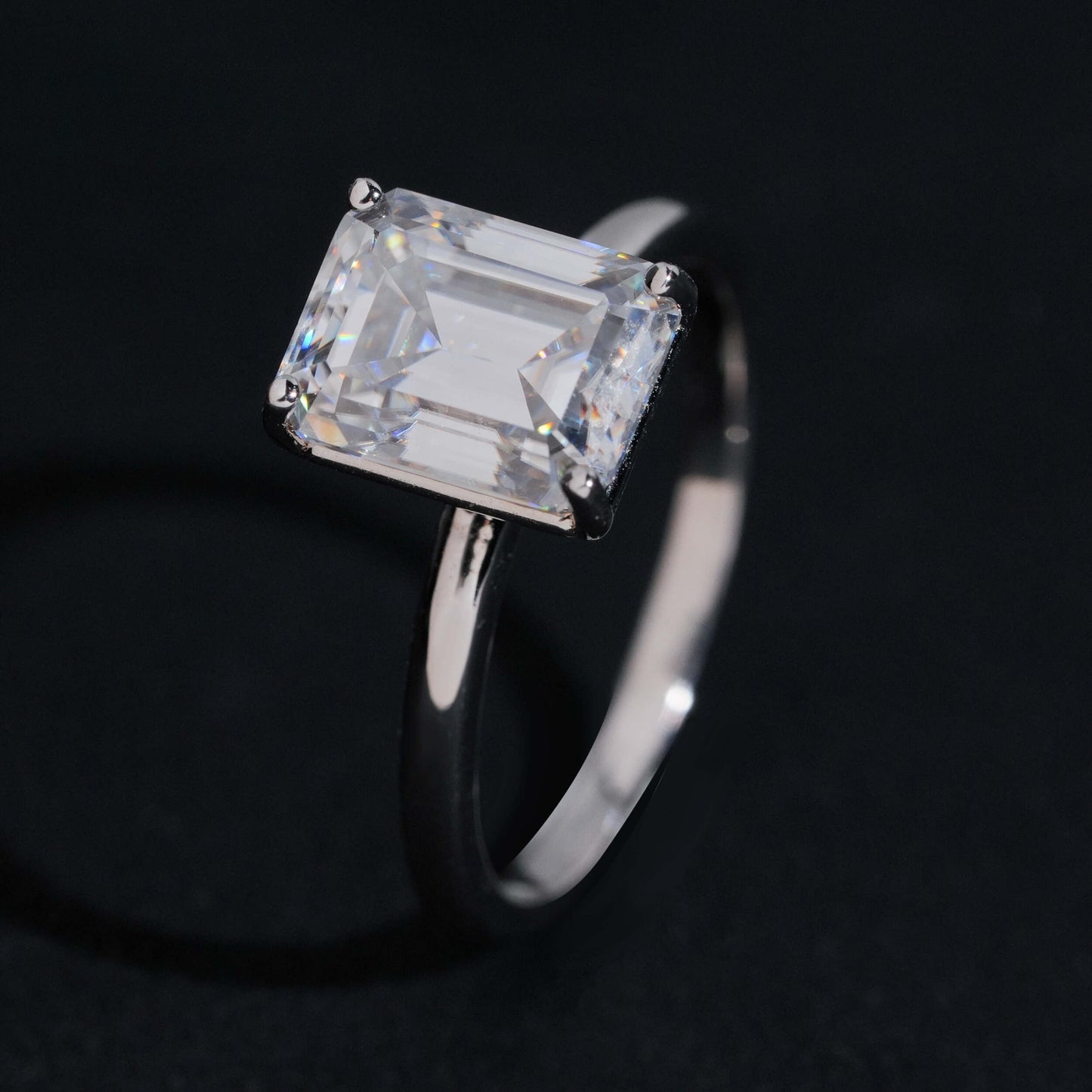 .925 SILVER EMERALD CUT MOISSANITE ENGAGEMENT RING VTRG1004
