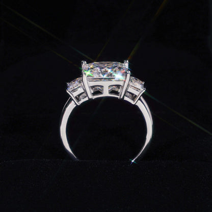 .925 SILVER PRINCESS CUT MOISSANITE ENGAGEMENT RING WITH SIDE EMERALD STONES VTRG1021