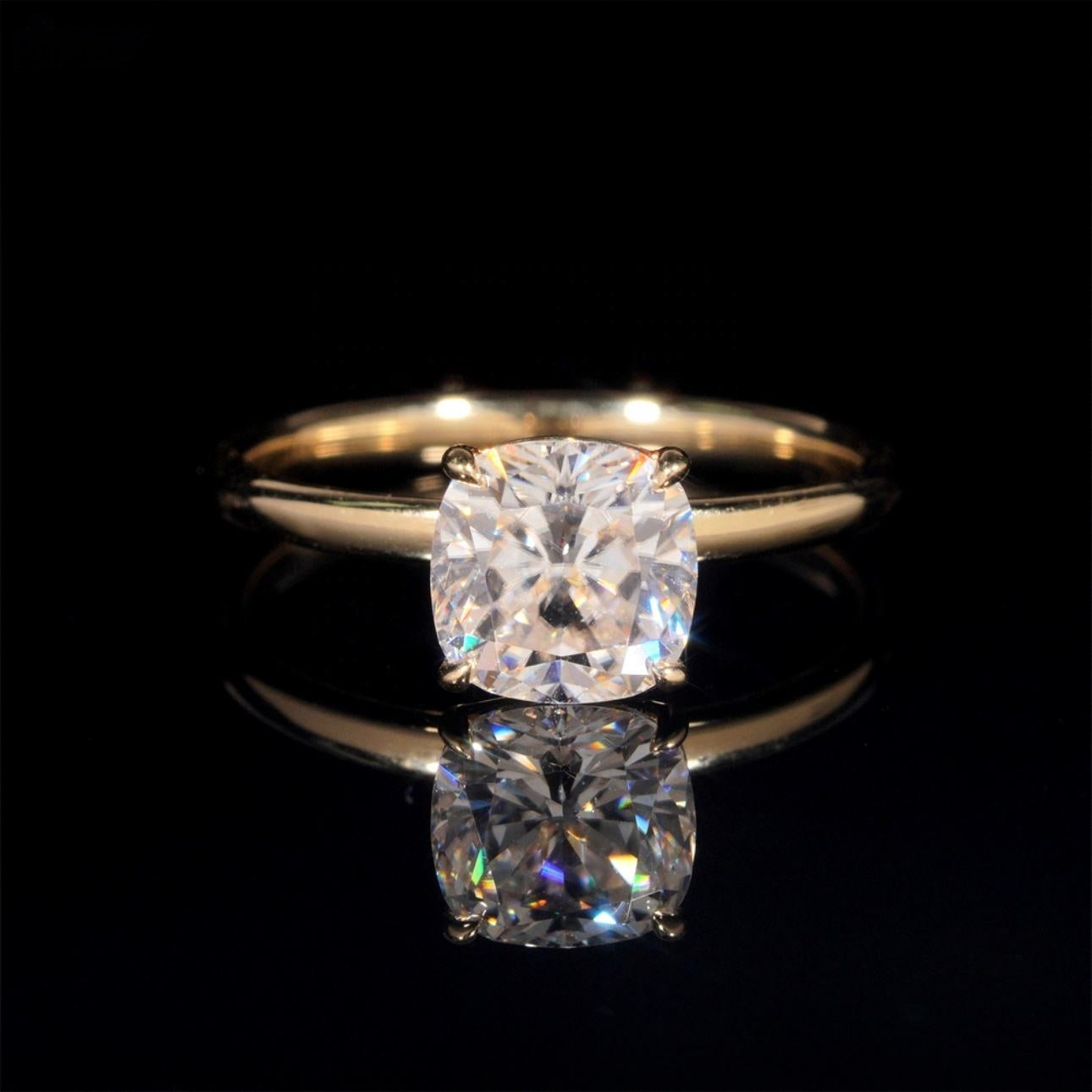 14K GOLD 2CT CUSHION CUT MOISSANITE ENGAGEMENT RING VTRG1024